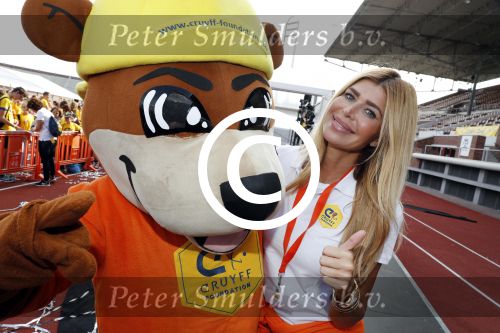 Amsterdam 21 september 2016
Sportdag van de Johan Cruijff foundation in het Olympisch stadion. Danny Cruijff en Estelle Cruijff zijn aanwezig .