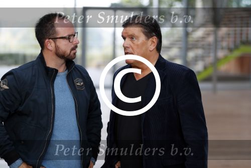 Antwerpen 21 sptember 2016
Frank Masmeijer arriveert bij de rechtbank van Antwerpen et een cameraploeg van SBS6 ivm opames van zijn real life soap. Ook zijn schoonvader is erbij