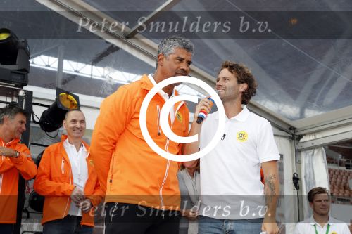 Amsterdam 21 september 2016
Sportdag van de Johan Cruijff foundation in het Olympisch stadion. Danny Cruijff en Estelle Cruijff zijn aanwezig . Frank Rijkaard