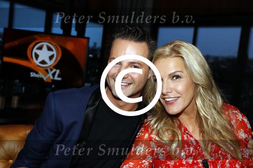 Amsterdam 2 oktober 2016
Patricia Paay en haar vriend  Robbert Hinfelaar bij de opnames van het sbs 6 programma Show XL gepresenteerd door Fred v Leer en Lucille Werner. Tim Douwsma en Nicolette v Dam zitten er ook.