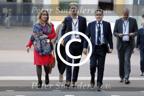Amsterdam 4 oktober 2016
Bijeenkomst met divers sprekers in het ziggo dome. Helga v Leur met Paul Emans