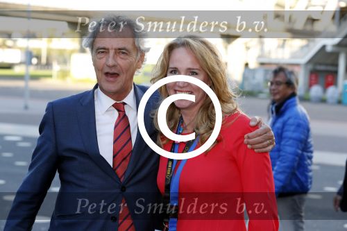 Amsterdam 4 oktober 2016
Bijeenkomst met divers sprekers in het ziggo dome. Helga v leur met Rogier v Boxtel