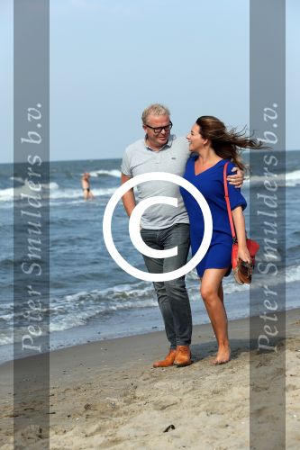 Bergen aan Zee, 25 September 2016
Jan Roos samen met zijn vriendin Joyce Prinsen waar hij al 1 1/2 jaar verkering heeft.