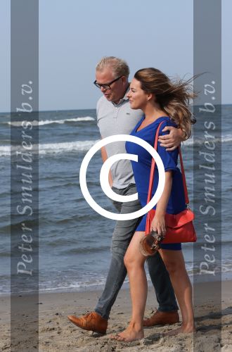 Bergen aan Zee, 25 September 2016
Jan Roos samen met zijn vriendin Joyce Prinsen waar hij al 1 1/2 jaar verkering heeft.