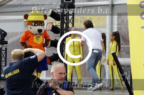 Amsterdam 21 september 2016
Sportdag van de Johan Cruijff foundation in het Olympisch stadion. Danny Cruijff en Estelle Cruijff zijn aanwezig .
