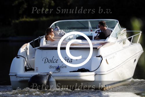 Nigtevecht 12 september 2016
Jurgen Smit aan het varen met zijn dochter Rebelle Smit