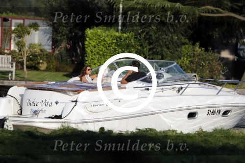 Nigtevecht 12 september 2016
Jurgen Smit aan het varen met zijn dochter Rebelle Smit