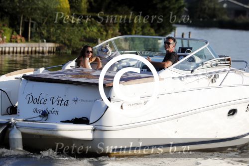 Nigtevecht 12 september 2016
Jurgen Smit aan het varen met zijn dochter Rebelle Smit