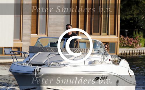 Nigtevecht 12 september 2016
Jurgen Smit aan het varen met zijn dochter Rebelle Smit