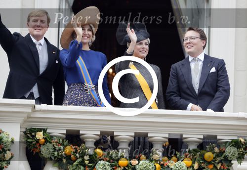 Den Haag 20 september 2016
Prinsjesdag 2016 op het binnenhof en op paleis noordeinde.
Balkonscene Koning Willem Alexander Koningin Maxima prins Constantijn en Prinses Laurentien