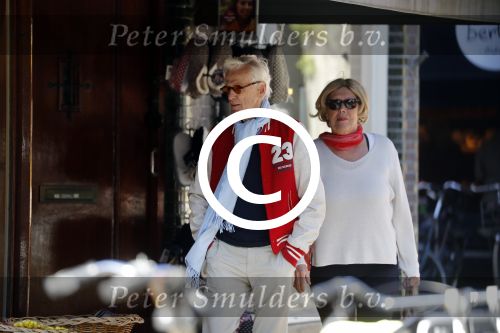 Amsterdam 5 oktober 2016
Manfred de Graaf met zijn vrouw in Amsterdam zuid.
