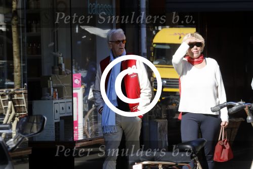 Amsterdam 5 oktober 2016
Manfred de Graaf met zijn vrouw in Amsterdam zuid.