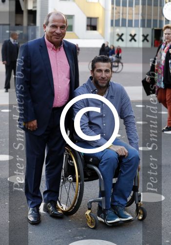 Amsterdam 4 oktober 2016
Bijeenkomst met divers sprekers in het ziggo dome. Maurice en Mark de Hond