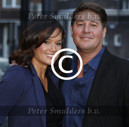 Zaandam 1 oktober 2016
Premiere Peter Pan in schouwburg  Zaandam.
Martijn Krabbe met zijn kinderen Achilles Michelle Jasmijn zijn vriendin Noi Pakon met haar zoontje.