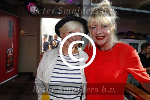Amsterdam 15 september 2016
Presentatie produkten van manuela Kemp op het Veronica schip. Mathilde Santing