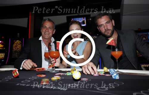 Amsterdam 27 september 2016
Presentatie cast indecent proposal met Matteo v d Grijn Roos v Erkel en Chris tates in het holland casino. Hans Cornelisse is een van de producenten.