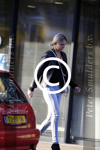 Alphen aan de Rijn 5 oktober 2016
Myrthe Milius doet boodschappen