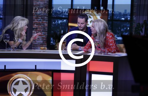 Amsterdam 2 oktober 2016
Patricia Paay en haar vriend  Robbert Hinfelaar bij de opnames van het sbs 6 programma Show XL gepresenteerd door Fred v Leer en Lucille Werner. Tim Douwsma en Nicolette v Dam zitten er ook.