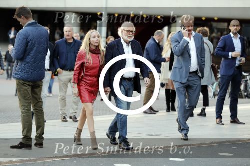Amsterdam 4 oktober 2016
Bijeenkomst met divers sprekers in het ziggo dome. Rob Houwer met vrouw