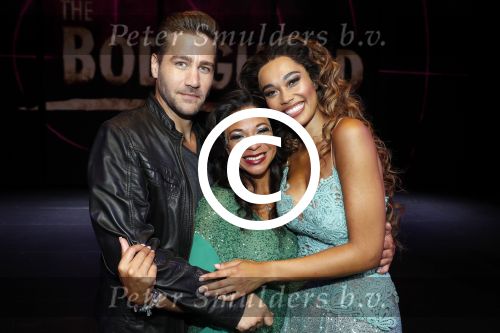 Utrecht 14 september 2016
1 jaar the bodyguard in het beatrixtheater met oa Romy Monteiro Nurlaila en Patrick Martens. Dave Mantel
