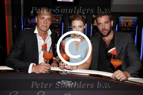 Amsterdam 27 september 2016
Presentatie cast indecent proposal met Matteo v d Grijn Roos v Erkel en Chris tates in het holland casino. Hans Cornelisse is een van de producenten.