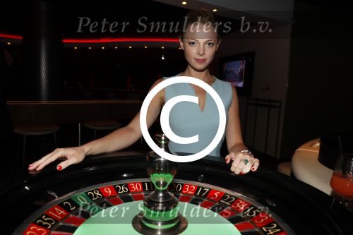 Amsterdam 27 september 2016
Presentatie cast indecent proposal met Matteo v d Grijn Roos v Erkel en Chris tates in het holland casino. Hans Cornelisse is een van de producenten.