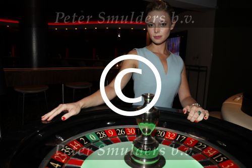 Amsterdam 27 september 2016
Presentatie cast indecent proposal met Matteo v d Grijn Roos v Erkel en Chris tates in het holland casino. Hans Cornelisse is een van de producenten.