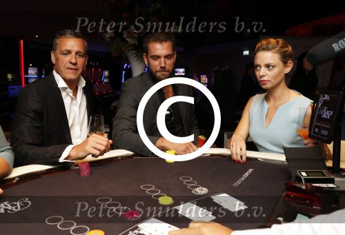 Amsterdam 27 september 2016
Presentatie cast indecent proposal met Matteo v d Grijn Roos v Erkel en Chris tates in het holland casino. Hans Cornelisse is een van de producenten.
