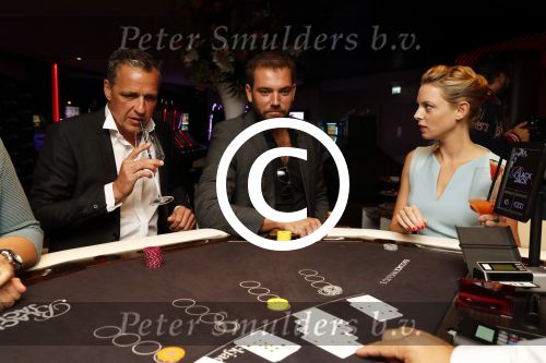Amsterdam 27 september 2016
Presentatie cast indecent proposal met Matteo v d Grijn Roos v Erkel en Chris tates in het holland casino. Hans Cornelisse is een van de producenten.