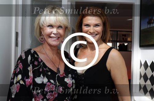 Amsterdam 10 septmber 2016
Opening winkel en modeshow Sheila de Vries. Sheila met Anouk v Nes