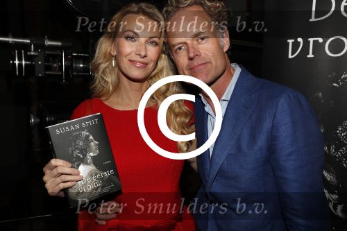 Amsterdam 6 oktober 2016
Boek presentatie Susan Smit . Haar vriend Onno Aerden is natuurlijk aanwezig.
