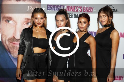 Amsterdam 13 september 2016
Premiere Bridget Jones baby in Tuschinski. damesgroep TP4You, Noor Mens, ZoÃ« Tauran, Sterre Tapilatu en Amber Delil