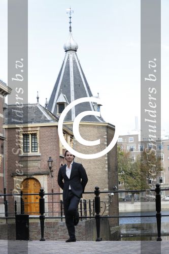Den Haag 6 oktober 2016
Thiery Baudet rondom en op het binnenhof en bij torentje.