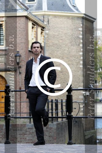 Den Haag 6 oktober 2016
Thiery Baudet rondom en op het binnenhof en bij torentje.