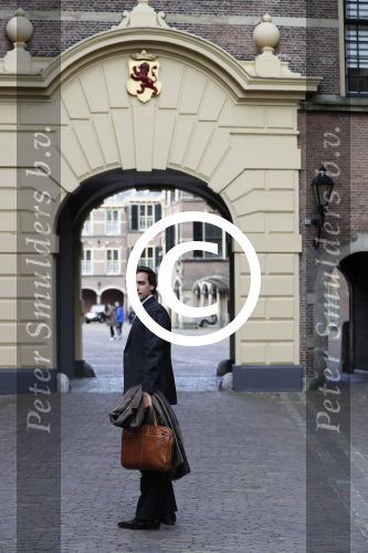 Den Haag 6 oktober 2016
Thiery Baudet rondom en op het binnenhof en bij torentje.