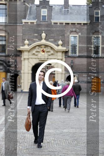Den Haag 6 oktober 2016
Thiery Baudet rondom en op het binnenhof en bij torentje.