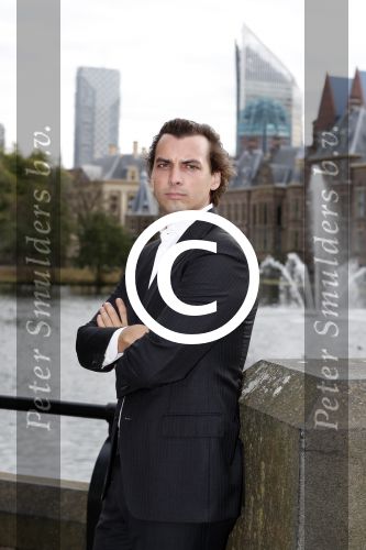 Den Haag 6 oktober 2016
Thiery Baudet rondom en op het binnenhof en bij torentje.