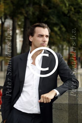 Den Haag 6 oktober 2016
Thiery Baudet rondom en op het binnenhof en bij torentje.