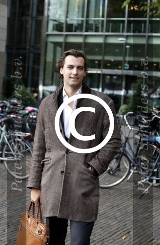 Den Haag 6 oktober 2016
Thiery Baudet rondom en op het binnenhof en bij torentje.