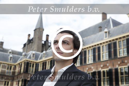 Den Haag 6 oktober 2016
Thiery Baudet rondom en op het binnenhof en bij torentje.