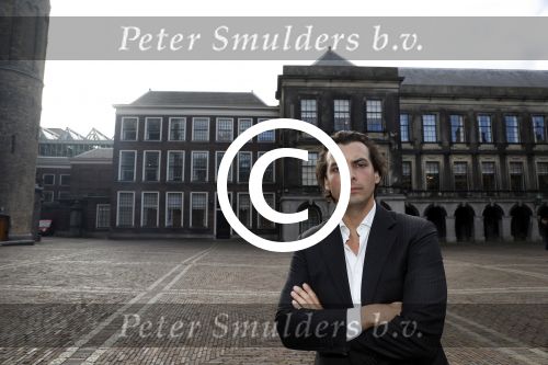 Den Haag 6 oktober 2016
Thiery Baudet rondom en op het binnenhof en bij torentje.