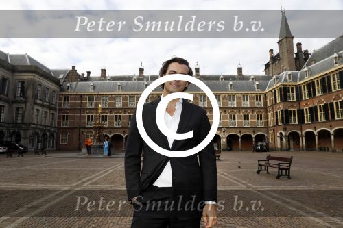 Den Haag 6 oktober 2016
Thiery Baudet rondom en op het binnenhof en bij torentje.