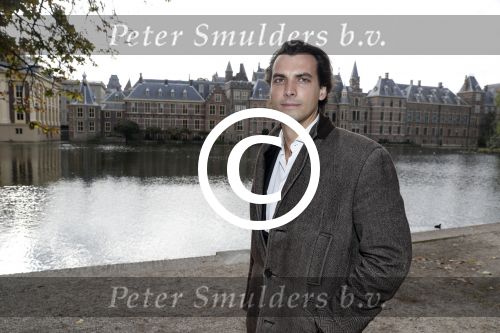 Den Haag 6 oktober 2016
Thiery Baudet rondom en op het binnenhof en bij torentje.