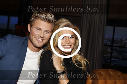Amsterdam 2 oktober 2016
Patricia Paay en haar vriend  Robbert Hinfelaar bij de opnames van het sbs 6 programma Show XL gepresenteerd door Fred v Leer en Lucille Werner. Tim Douwsma en Nicolette v Dam zitten er ook.