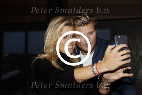 Amsterdam 2 oktober 2016
Patricia Paay en haar vriend  Robbert Hinfelaar bij de opnames van het sbs 6 programma Show XL gepresenteerd door Fred v Leer en Lucille Werner. Tim Douwsma en Nicolette v Dam zitten er ook.