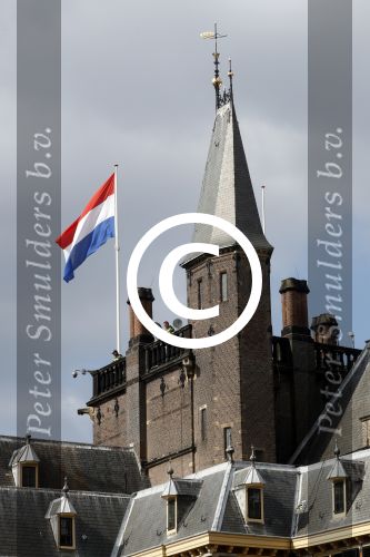 Den Haag 20 september 2016
Prinsjesdag 2016 op het binnenhof en op paleis noordeinde 
Vlag in Top Binnenhof
