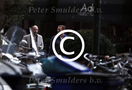 Amsterdam 26 september 2017
Albert Verlinde gaat met zijn nieuwe vriend een hapje eten bij v Dam op de cornelis schuytstraat