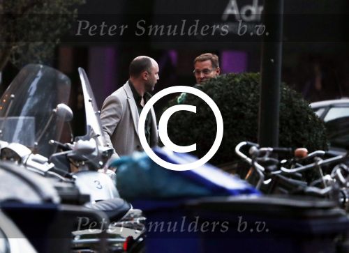 Amsterdam 26 september 2017
Albert Verlinde gaat met zijn nieuwe vriend een hapje eten bij v Dam op de cornelis schuytstraat