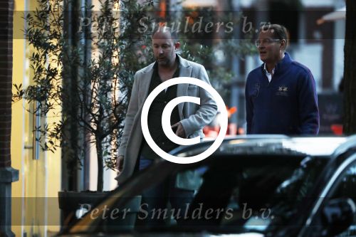 Amsterdam 26 september 2017
Albert Verlinde gaat met zijn nieuwe vriend een hapje eten bij v Dam op de cornelis schuytstraat