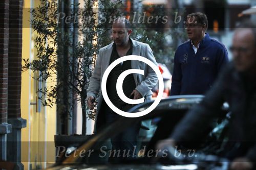 Amsterdam 26 september 2017
Albert Verlinde gaat met zijn nieuwe vriend een hapje eten bij v Dam op de cornelis schuytstraat